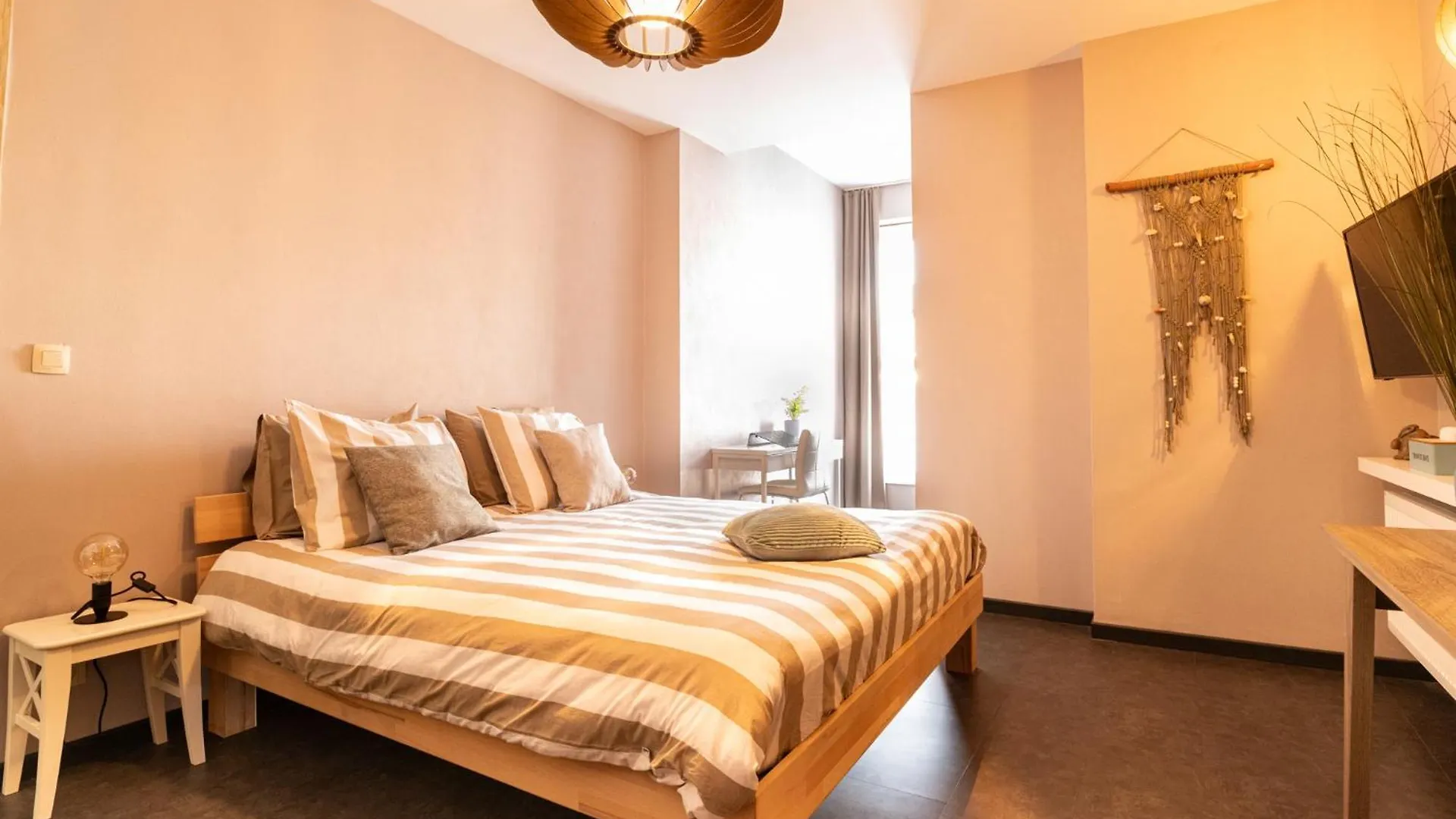 'T Zandmanneke Οστένδη Bed and Breakfast
